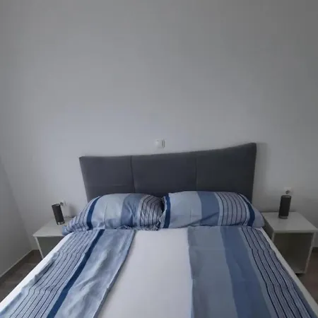 Matkovic Apartman Vir