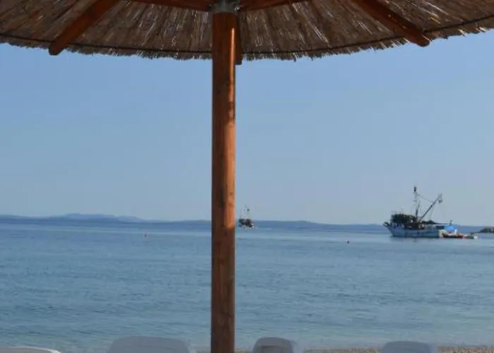 Matkovic Апартаменты Вир