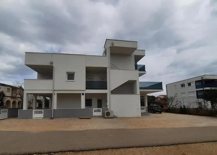 Matkovic Apartman Vir